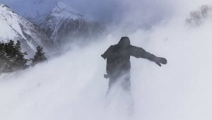 ДЧС предупреждает алматинцев о шквальном ветре