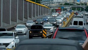 Принять конкретные меры для обеспечения безопасности на дорогах Алматы призвал Президент
