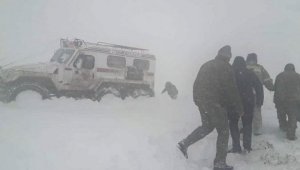 Троих сельчан, потерявшихся в буране, нашли спасатели Жамбылской области