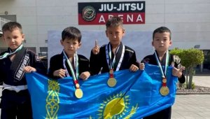 Чемпионами мира по джиу-джитсу стали казахстанские юниоры
