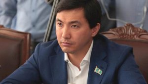 Суд Алматы продлил арест Кайрату Кудайбергену