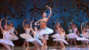 Искусство окрылять: балетмейстер Гульжан Туткибаева отметила 40-летие творческой деятельности на сцене родного театра