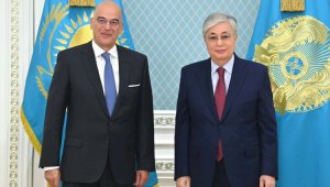 Президент Казахстана принял министра иностранных дел Греческой Республики