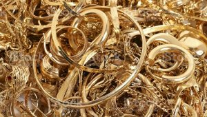 Жителя Астаны осудили за контрабанду золота на миллион долларов