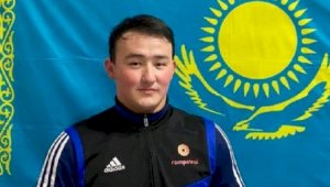 Вторую медаль ЧМ-2022 завоевал казахстанский спортсмен