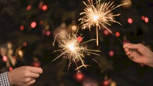 Как отмечают Новый год в разных странах: забавные традиции и странные обряды