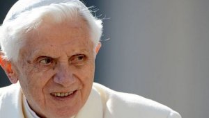 Ушел из жизни Папа Римский на покое Бенедикт XVI
