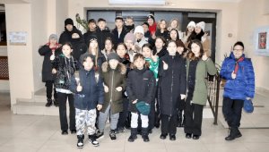 Школьники из Экибастуза приехали на зимние каникулы в Алматы
