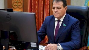 Прекращены полномочия депутата Сената Андрея Лукина