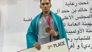 Богдан Лукин стал бронзовым призером Кубка мира по фехтованию