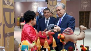 Президент посетил выставку ремесленников в Таразе
