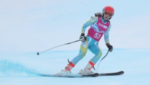 Казахстанская горнолыжница выиграла «золото» в слаломе на FIS-старте в Кыргызстане