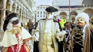 Сезон карнавалов начался в Италии