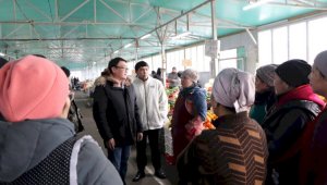 Продлить метро за границы города просят продавцы рынков Алматы
