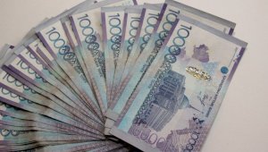 Названа средняя зарплата казахстанцев в ІV квартале 2022 года