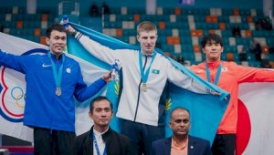 Казахстан завоевал 12 медалей на ЧА по лёгкой атлетике в помещении