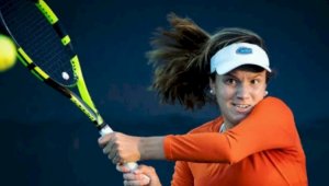 Анна Данилина пробилась в полуфинал теннисного турнира в Астане