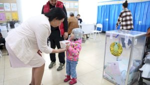 Праздничное настроение создают на выборах в Алматы