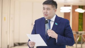 Елнур Бейсенбаев избран руководителем фракции AMANAT в Мажилисе