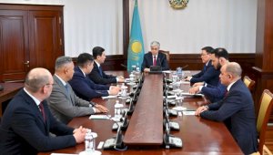 Токаев обсудил с руководителями парламентских фракций кандидатуру Премьер-министра