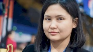 Шахматистка Бибисара Асаубаева стала лидером Гран-при в Индии