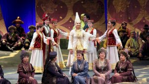 В Казахстане намерены увеличить число спектаклей до 600 в год