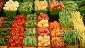 Кыргызстан планирует возобновить экспорт плодоовощной продукции в Казахстан