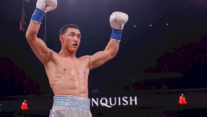 Казахстанский боксер быстрым нокаутом выиграл третий бой в профи