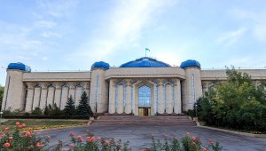 Когда завершится реконструкция сквера у Государственного музея в Алматы