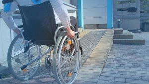 Порядка 160 объектов адаптированы для лиц с инвалидностью в Туркестанской области