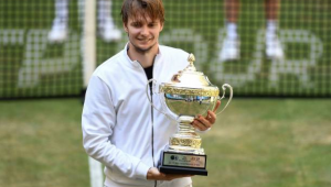 Казахстанский теннисист Александр Бублик выиграл турнир ATP-500