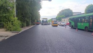 В Алматы начат ремонт 15 магистральных улиц