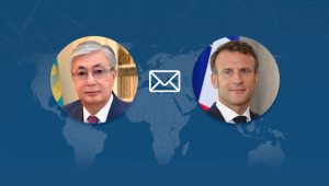 Токаев направил поздравительную телеграмму Президенту Франции