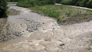 Селевой поток размыл дамбу на плотине Талгар, эвакуированы 150 человек