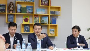 В маслихате Алматы провели обсуждение с представителями сферы культуры