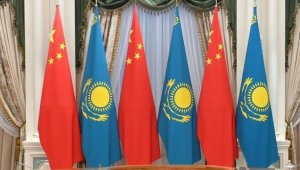 Казахстан утвердил соглашение с Китаем о безвизовом въезде