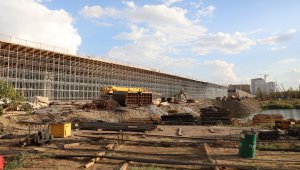 Министр Карабаев призывает на крупных объектах использовать отечественные стройматериалы