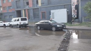 Несколько участков затопило в двух районах Алматы