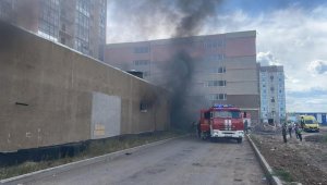 120 взрослых и 30 детей эвакуировали из-за пожара в паркинге Астаны
