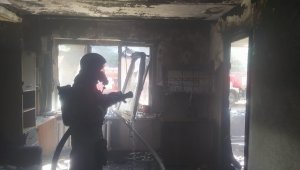 44 человека эвакуировали в Актобе при пожаре в многоэтажке