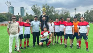 В Алматы прошел турнир по мини-футболу, приуроченный к празднованию Дня строителя