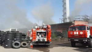 Пожарные предотвратили взрыв в цехе в Алматы