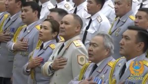 Отличившихся полицейских наградили в Алматы