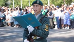 Алматинские курсанты дали клятву на верность Родине