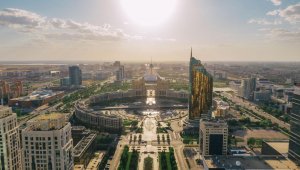 Женис Касымбек рассказал президенту о развитии столицы