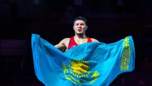 Казахстанец завоевал бронзу чемпионата мира по вольной борьбе