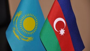 Казахстан полностью поддерживает суверенитет Азербайджана