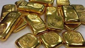 Алматинцы скупают золотые слитки