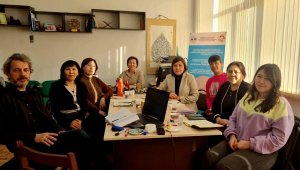 Казахстанские ученые готовят рукописи книг на персидском и арабском языках