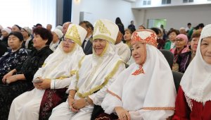 Форум пожилых прошел в Наурызбайском районе